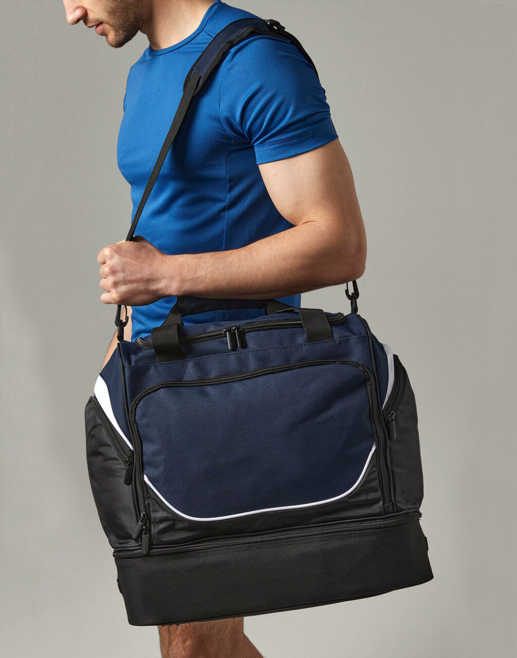 Pro Team Hardbase Holdall