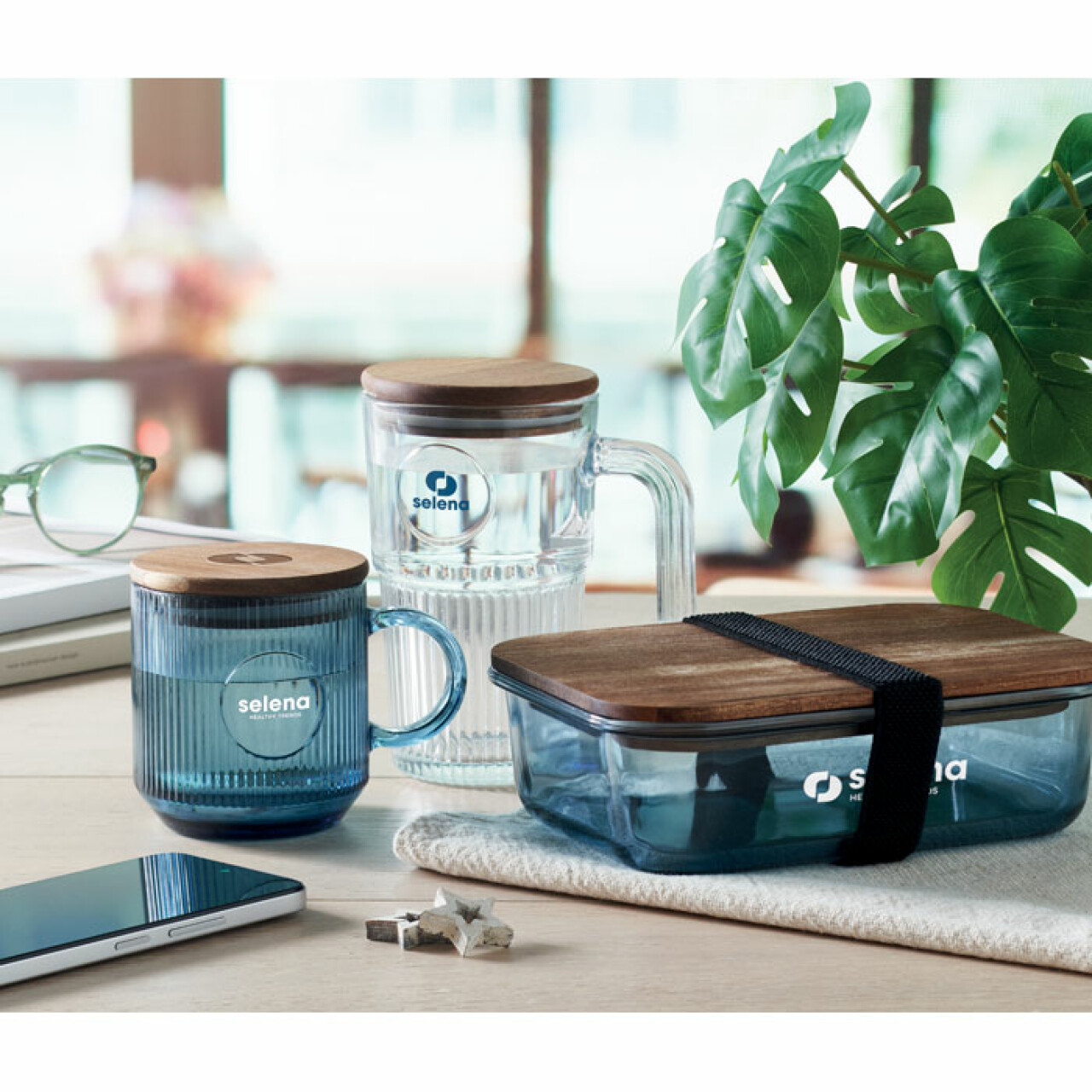 Bordázott üveg bögre 300 ml