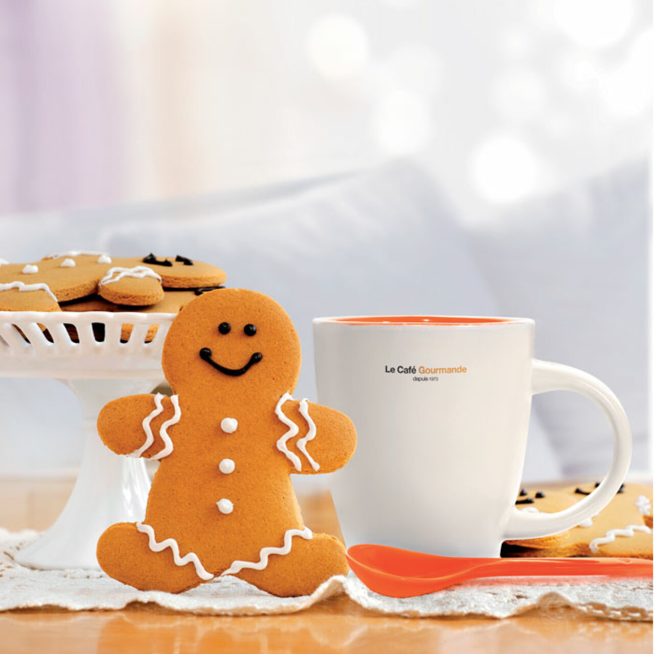 Bögre kiskanállal, 250 ml