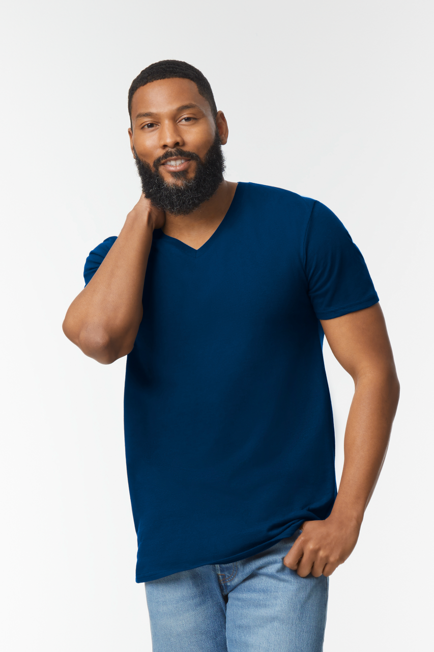 SOFTSTYLE® FELNŐTT V-NYAKÚ PÓLÓ