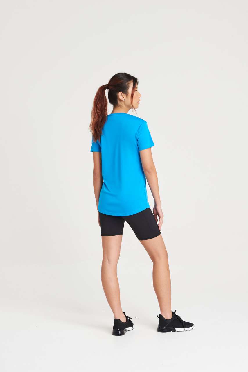 WOMEN'S COOL SMOOTH T