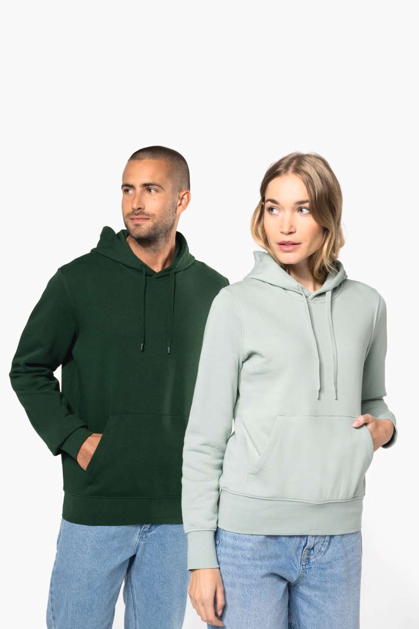 FÉRFI KÖRNYEZETBARÁT KAPUCNIS PULÓVER