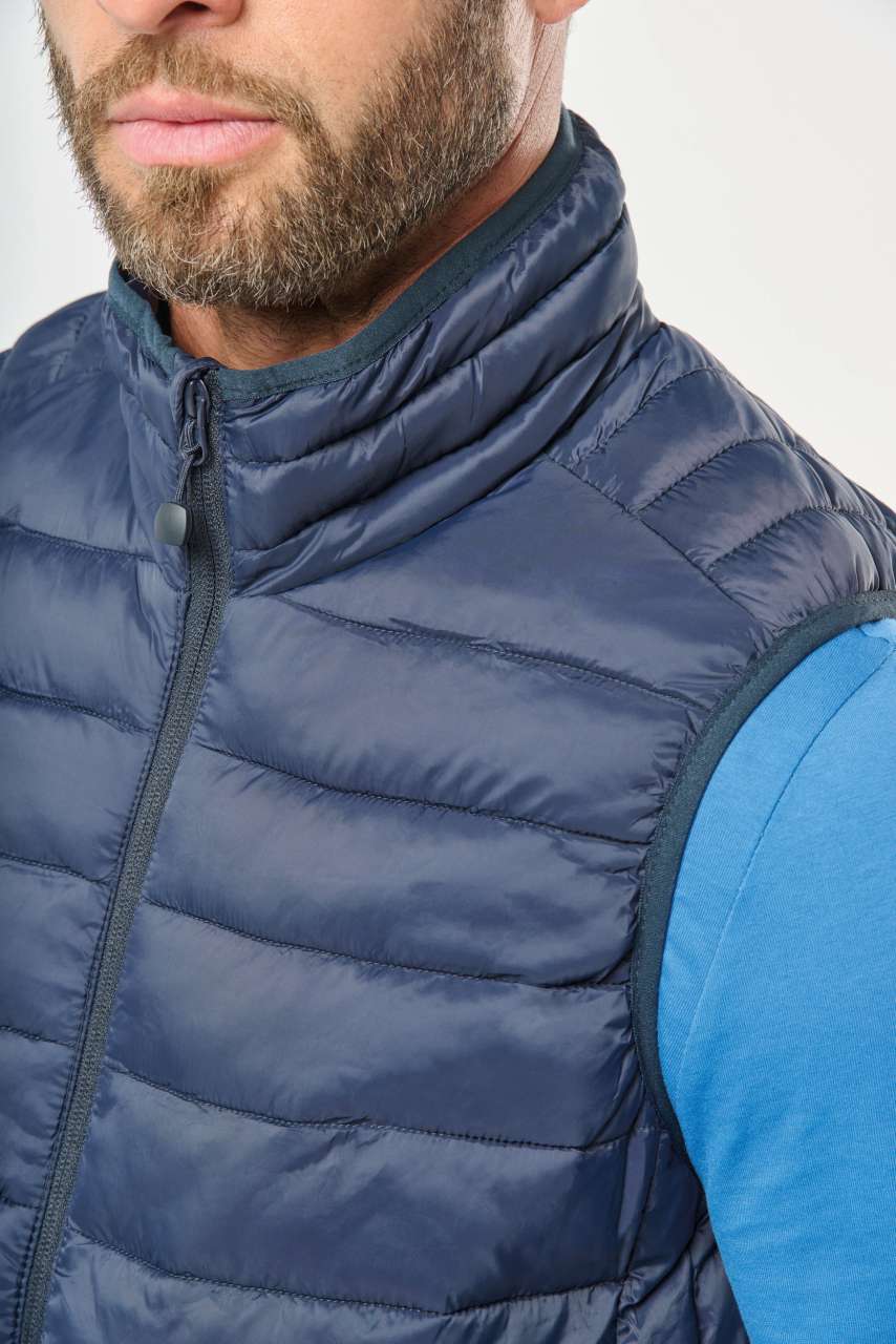 MEN’S LIGHTWEIGHT SLEEVELESS FAKE DOWN JACKET