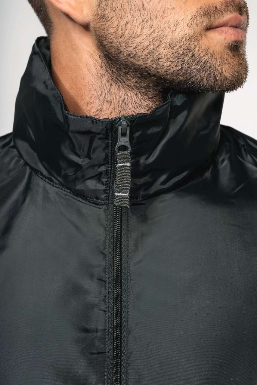UNLINED WINDBREAKER