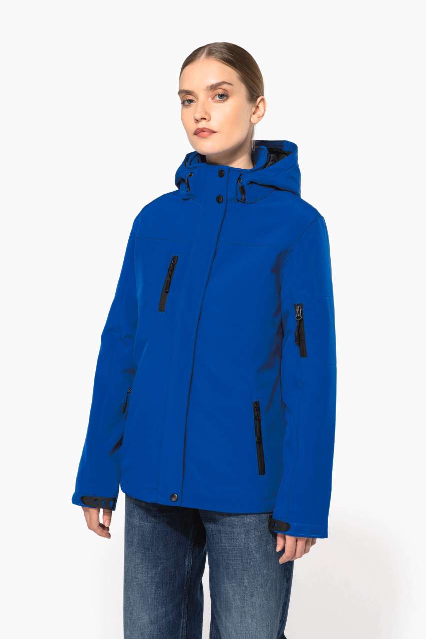 NŐI KAPUCNIS SOFTSHELL BÉLELT PARKA