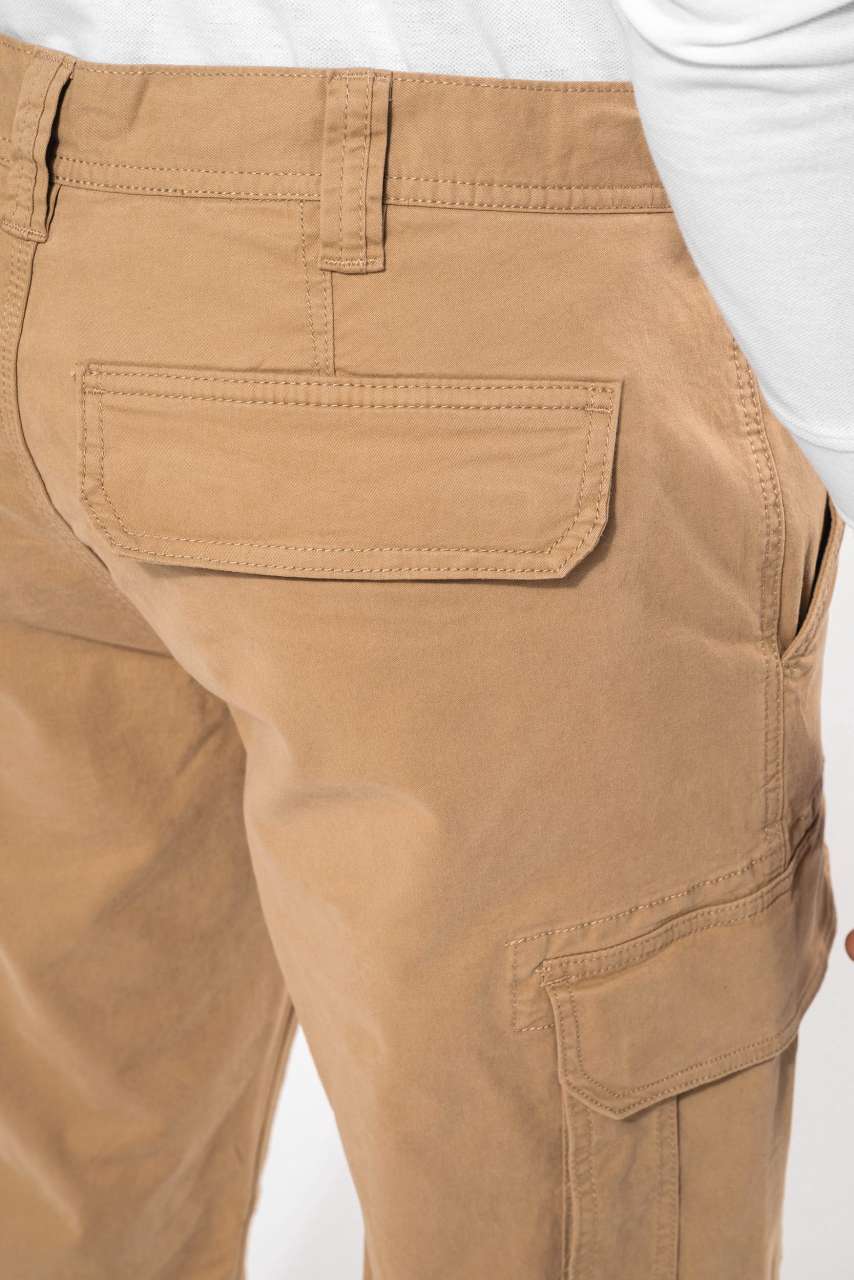 FÉRFI SOKZSEBES NADRÁG