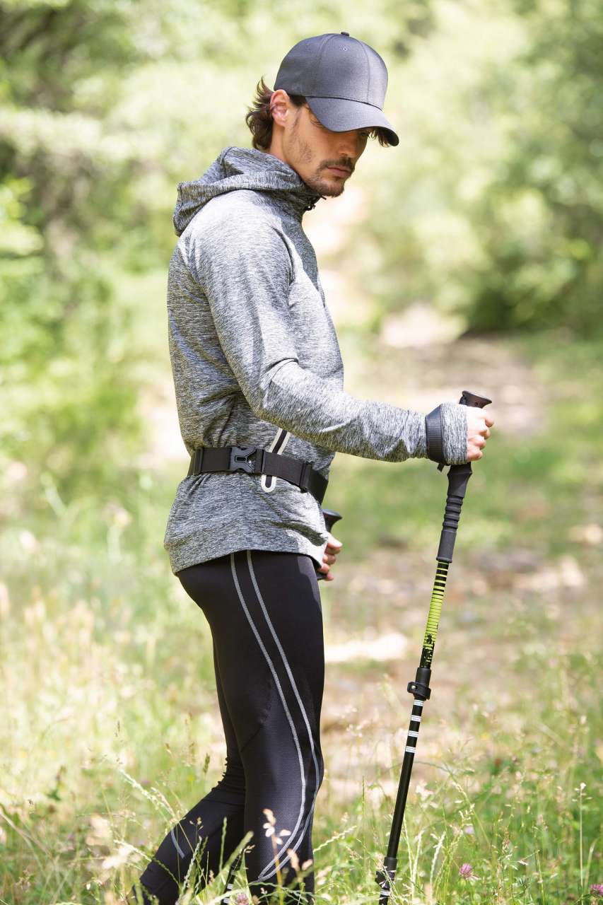 TELESCOPIC TREKKING POLE