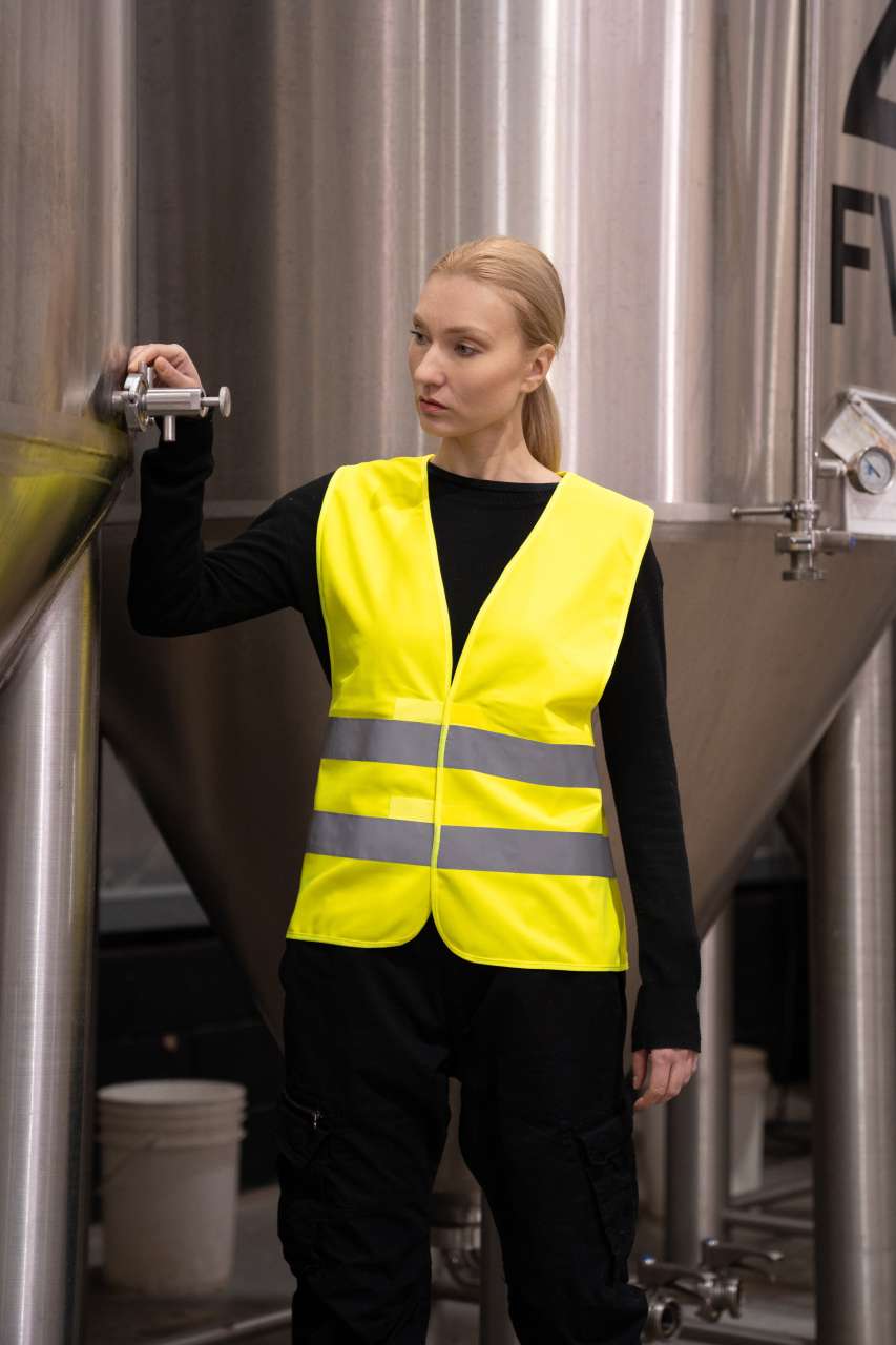 ALAP BIZTONSÁGI MELLÉNY EMBLÉMÁZÁSHOZ "KARLSRUHE" - 2 TÉPŐZÁRRAL