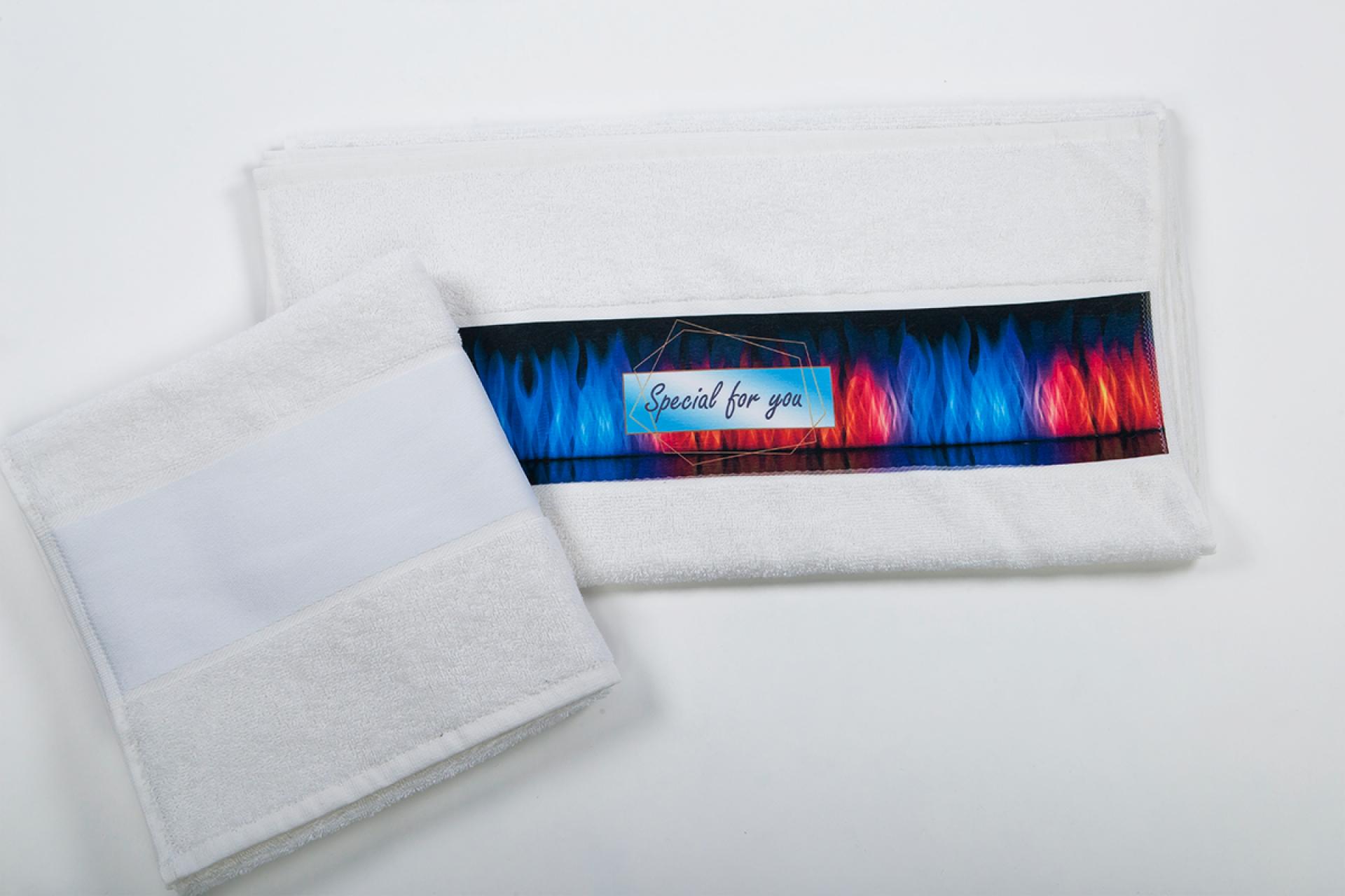 OLIMA TOWEL WITH SUBLIMATION BORDURE